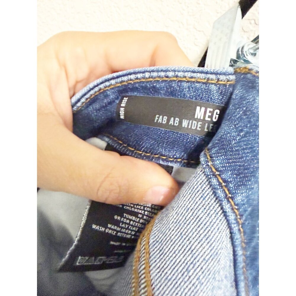 Kut From The Kloth Meg Fab Ab Wide Leg Jeans High Rise Raw Hem Milestone 8L - Picture 8 of 11
